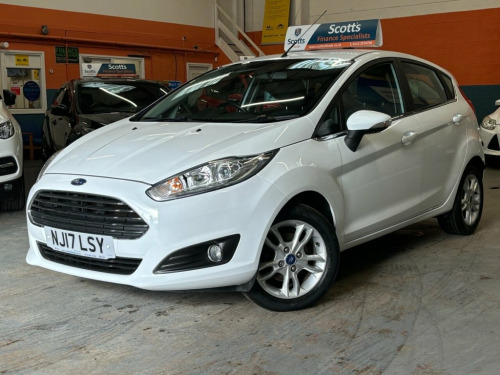 Ford Fiesta  1.25 Zetec Hatchback 5dr Petrol Manual Euro 6 Whit