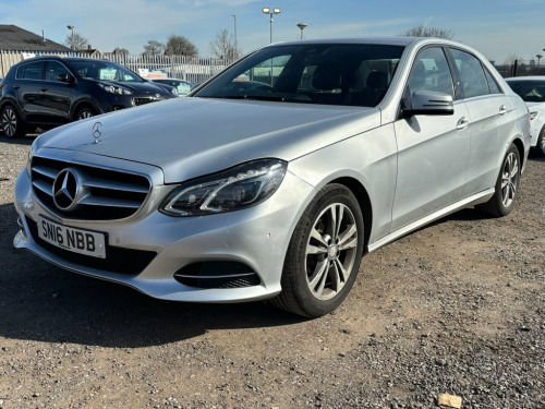 Mercedes-Benz E-Class E220 2.1 E220 BlueTEC SE Saloon 4 Door Diesel Automatic