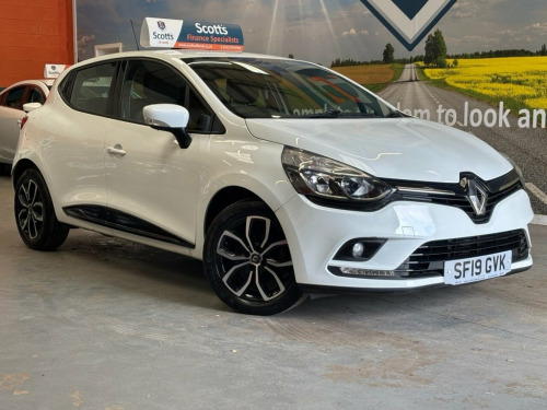 Renault Clio  0.9 TCe Play Hatchback 5 Door Petrol Manual White 