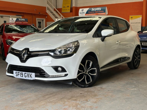 Renault Clio  0.9 TCe Play Hatchback 5 Door Petrol Manual White 