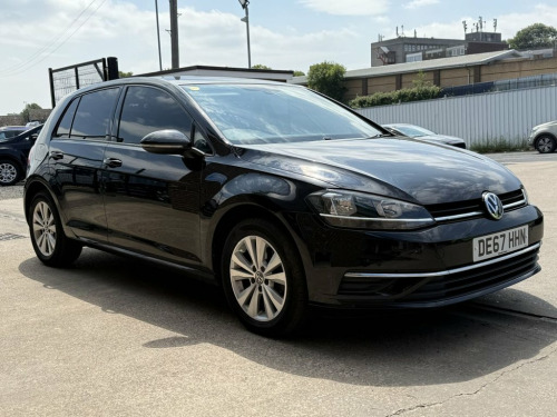 Volkswagen Golf  1.6 TDI SE Nav Hatchback 5 Door Diesel Manual Blac