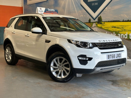 Land Rover Discovery Sport  2.0 TD4 SE Tech SUV 5 Door Diesel Manual White 4WD