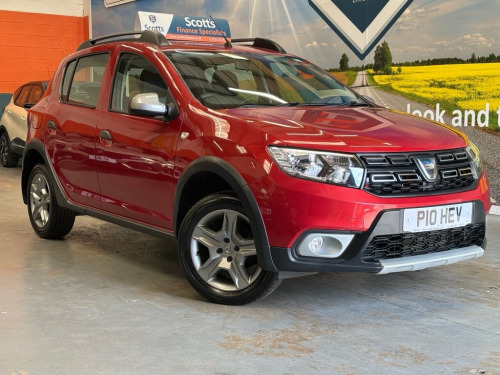Dacia Sandero Stepway  0.9 TCe Comfort Hatchback 5 Door Petrol Manual Red