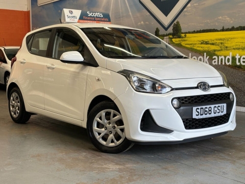 Hyundai i10  1.0 SE Hatchback 5 Door Petrol Manual White Euro 6