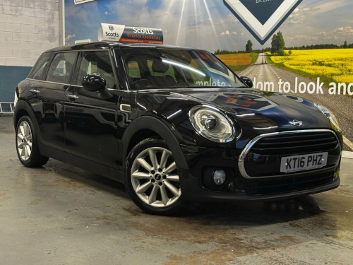 MINI Clubman  2.0 Cooper D Estate 6 Door Diesel Manual Black Eur 