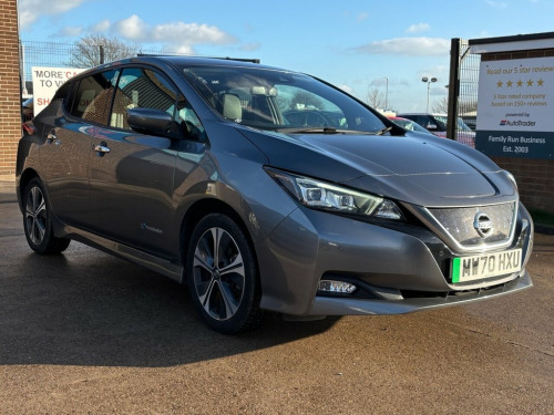 Nissan Leaf  40kWh Tekna Hatchback 5 Door Electric Automatic Gr 