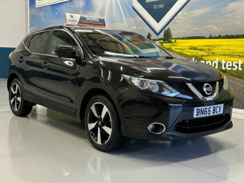 Nissan Qashqai  1.5 dCi n-tec SUV 5dr Diesel Manual in Black 2WD E 