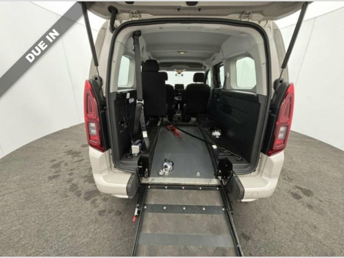 Vauxhall Combo  1.2 Turbo Edition XL MPV 5dr Petrol Manual Euro 6 