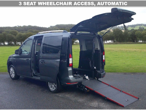 Ford Tourneo Connect  2.0 EcoBlue Titanium MPV 5dr Diesel DCT Euro 6 (s/