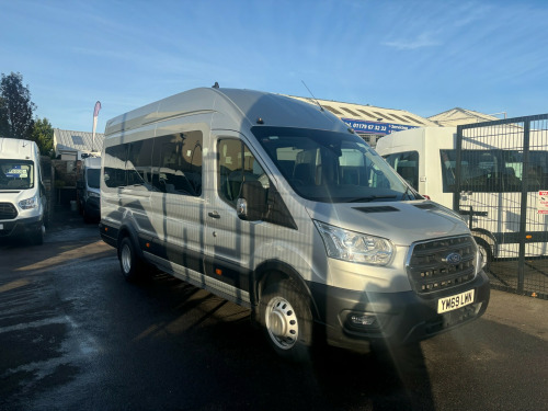 Ford Transit  2.0 EcoBlue 130ps H3 17 Seater Leader