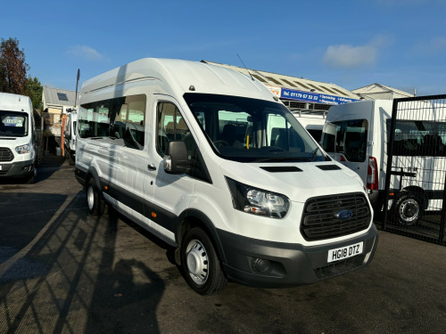 Ford Transit  2.2 TDCi 125ps H3 17 Seater