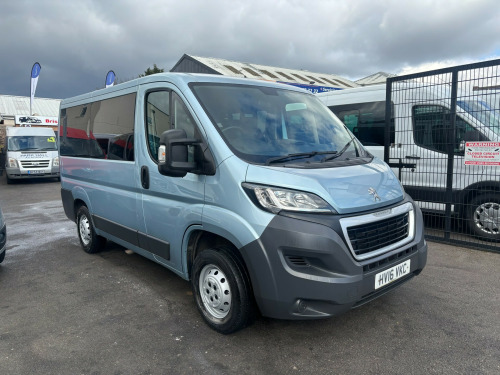 Peugeot Boxer  2.2 HDi H1 L1 REAR HYDRAULIC LIFT REGISTERED AS 7 SEATER OR 4 PLUS 2 WHEELC