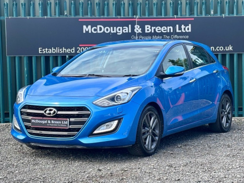 Hyundai i30  1.6 CRDi Blue Drive Premium Hatchback 5dr Diesel M