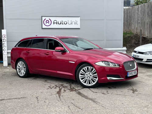 Jaguar XF  2.2 D PORTFOLIO SPORTBRAKE 5d 200 BHP