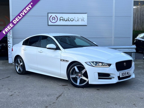 Jaguar XE  2.0i GPF R-Sport Saloon 4dr Petrol Auto Euro 6 (s/