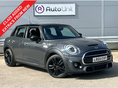 MINI Hatch  2.0 Cooper S Sport Hatchback 5dr Petrol Steptronic
