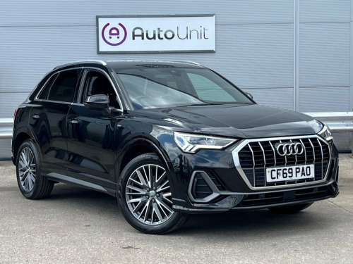 Audi Q3  1.5 TFSI CoD 35 S line SUV 5dr Petrol Manual Euro 
