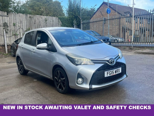 Toyota Yaris  1.33 Dual VVT-i Sport Hatchback 5dr Petrol Manual 