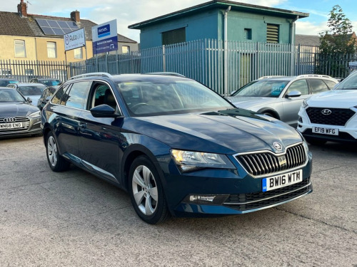 Skoda Superb  2.0 TDI SE Technology Estate 5dr Diesel Manual Eur