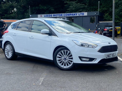 Ford Focus  1.0 TITANIUM X 5d 124 BHP DEALER SERVICED 