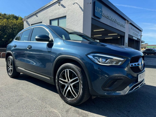 Mercedes-Benz GLA-Class  1.3 GLA 200 SPORT 5d 161 BHP 1 OWNER + FULL MERC H