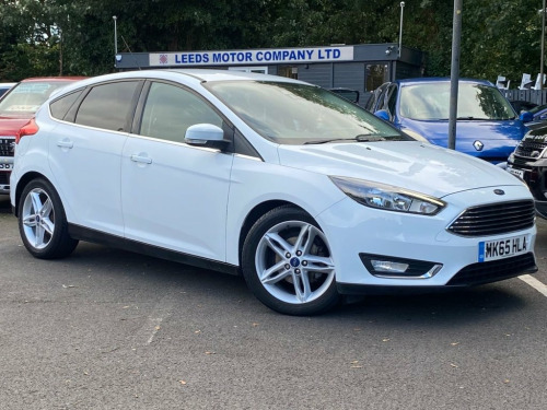 Ford Focus  1.0T EcoBoost Titanium Hatchback 5dr Petrol Manual