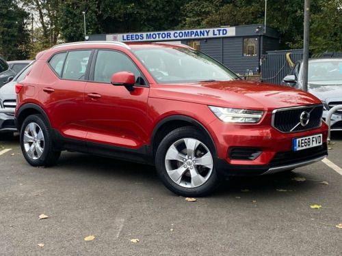 Volvo XC40  1.5 T3 Momentum SUV 5dr Petrol Manual Euro 6 (s/s)