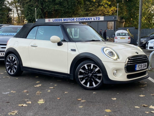 MINI Convertible  1.5 Cooper Exclusive Convertible 2dr Petrol Steptr