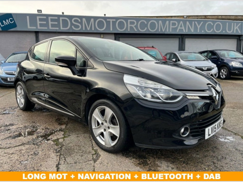 Renault Clio  1.2 16V Dynamique MediaNav Hatchback 5dr Petrol Ma