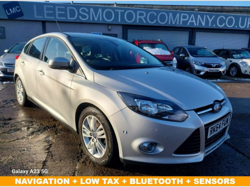 Ford Focus  1.0T EcoBoost Titanium Navigator Hatchback 5dr Pet