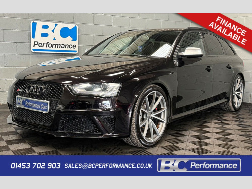 Audi RS4 Saloon  4.2 FSI V8