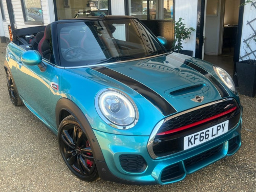 MINI Convertible  2.0 JOHN COOPER WORKS Convertible Man 2d 228 BHP