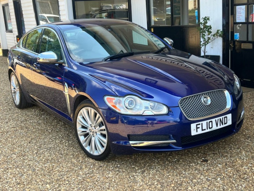 Jaguar XF  3.0 V6 Luxury Saloon 4dr Petrol Auto Euro 4 (238 p