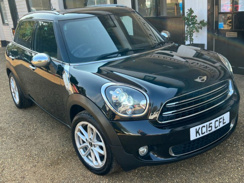 MINI Countryman  1.6 COOPER Auto 5d 122 BHP