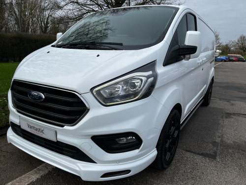 Ford Transit Custom  2.0 EcoBlue 130ps Low Roof Limited LWB ALLOYS RS SPORT LOOK ST SPOILERS BAR
