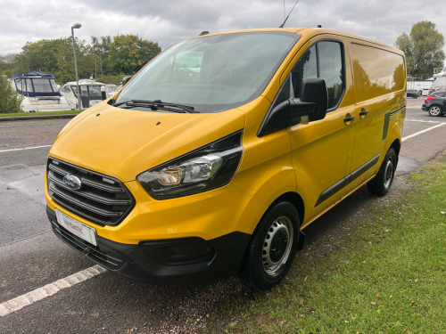 Ford Transit Custom  2.0 EcoBlue 130ps Low Roof Leader Van