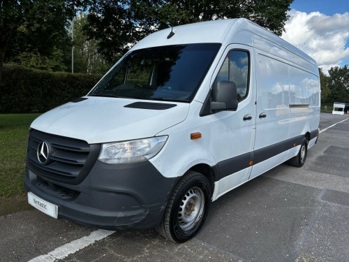 Mercedes-Benz Sprinter  2.1 311 CDI Panel Van 5dr Diesel Manual RWD L3 H2 Euro 6 (114 ps) APPLE CAR