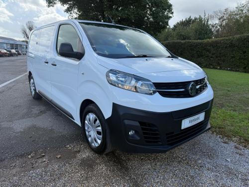 Vauxhall Vivaro  3100 75kWh Dynamic Panel Van 6dr Electric Auto L1 H1 (7.4kW Charger) (136 p