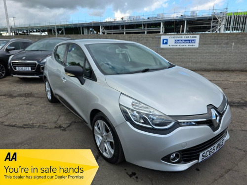 Renault Clio  0.9 TCe Dynamique Nav Hatchback 5dr Petrol Manual 