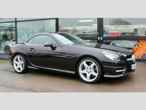 Mercedes-Benz SLK SLK200 1.8 SLK200 BlueEfficiency AMG Sport Convertible 2d 