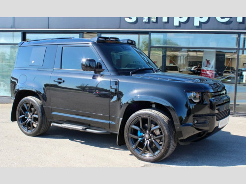 Land Rover 90  X-DYNAMIC SE MHEV 3d 246 BHP 