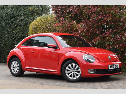 Volkswagen Beetle  1.6 DESIGN TDI BLUEMOTION TECHNOLOGY 3d 104 BHP &p