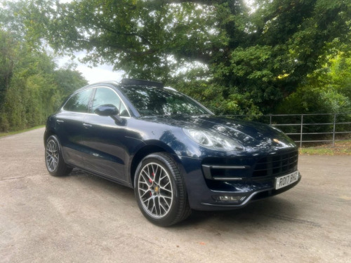 Porsche Macan  3.6 TURBO PDK 5d 400 BHP