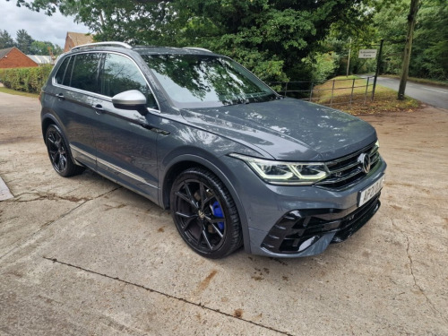 Volkswagen Tiguan  2.0 TSI R SUV 5dr Petrol DSG 4Motion Euro 6 (s/s) 