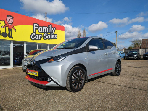 Toyota AYGO  1.0 VVT-i x-press