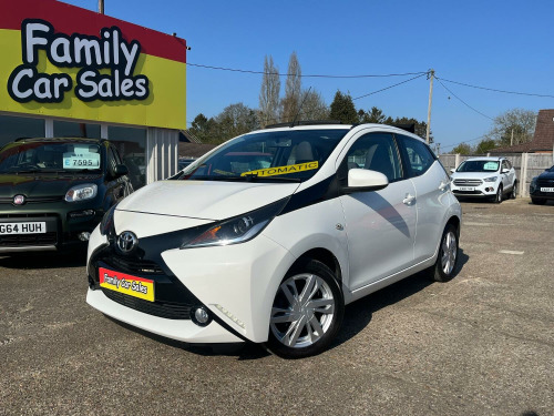 Toyota AYGO  1.0 VVT-i x-pression