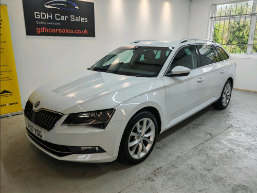 Skoda Superb  2.0 TSI SE L Executive Estate 5dr Petrol DSG Euro 6 (s/s) (220 ps)