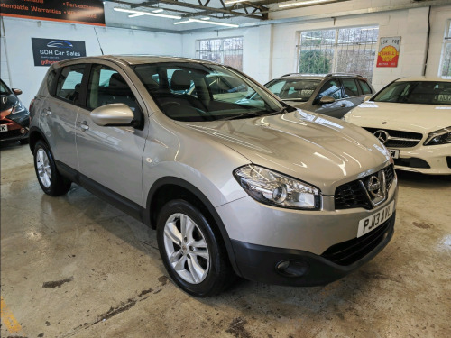 Nissan Qashqai  1.5 dCi Acenta SUV 5dr Diesel Manual 2WD Euro 5 (110 ps)