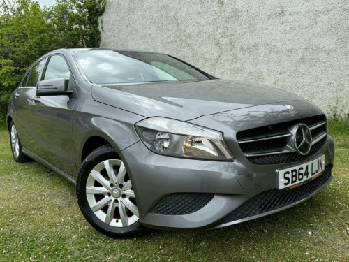 Mercedes-Benz A-Class A180 1.6 A180 SE Hatchback 5dr Petrol Manual Euro 6 (s/