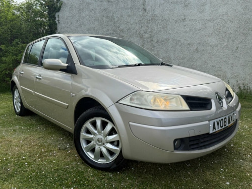 Renault Megane  1.6 VVT Dynamique Hatchback 5dr Petrol Proactive (